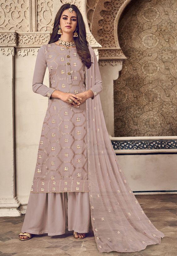 Pakistani Suits for Party Wear